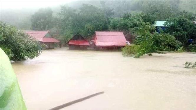 Quảng Bình: Lũ lớn kỷ lục, hơn 57.000 nhà dân ngập chìm trong biển nước