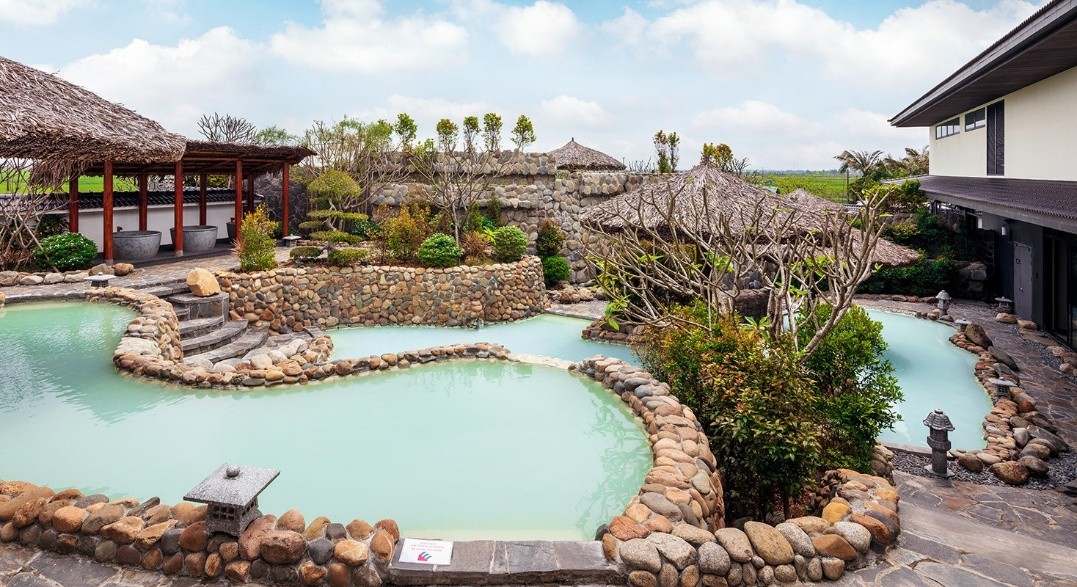 Cảnh quan onsen ngoài trời của dự án Kobi Onsen Resort Huế