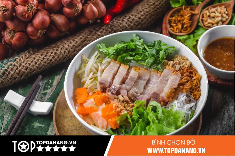 Quán Bà Đông | Quán bún mắm nêm Đà Nẵng lâu đời